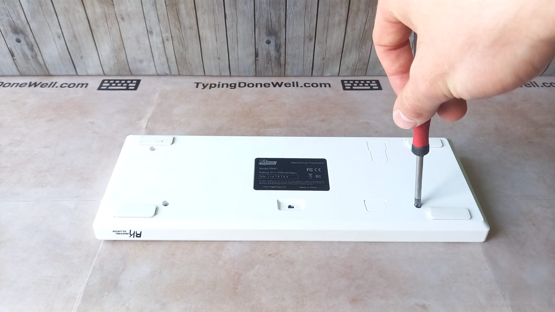 The ultimate guide to properly lubing keyboard stabilizers (with videos